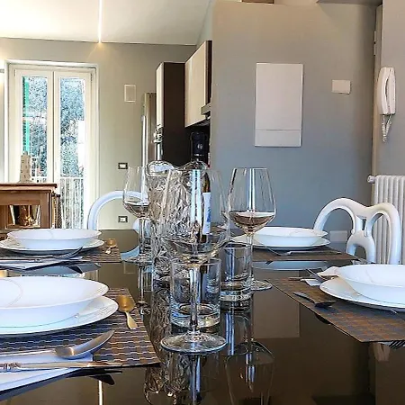 شقة Il Profumo Dellegrazie لو جراتزي